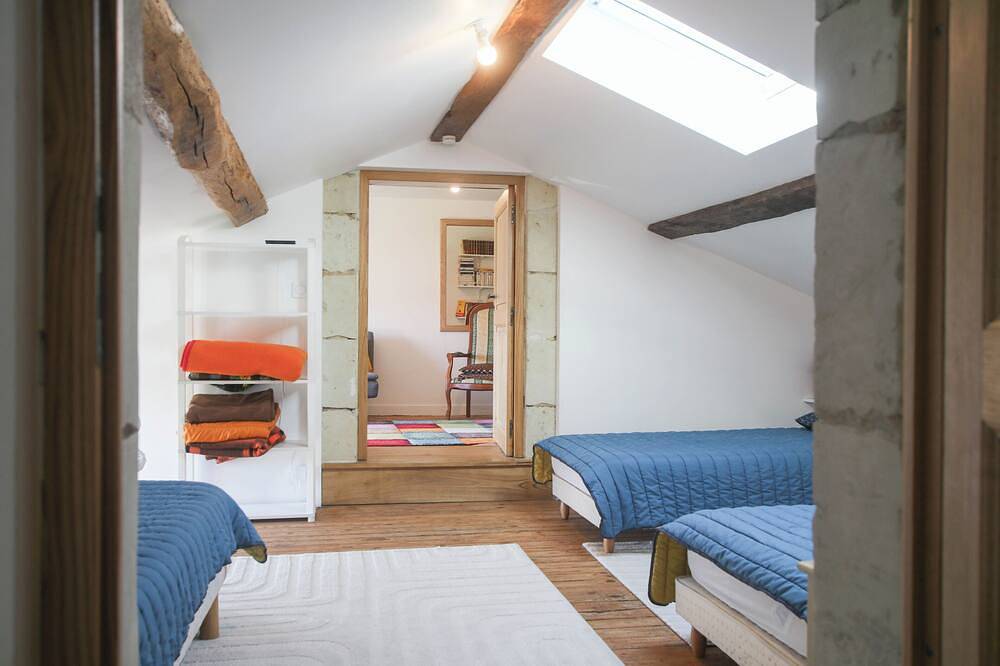 Maison de campagne rénovée, idéal famille et groupe d'amis in Bouillé-Loretz, Vallée de la Loire