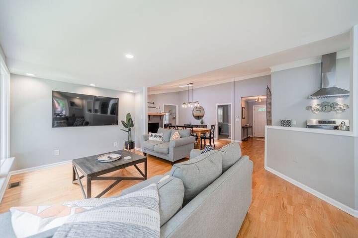 Vacation house for 12 people, with terrace, with pets in Lake Norman