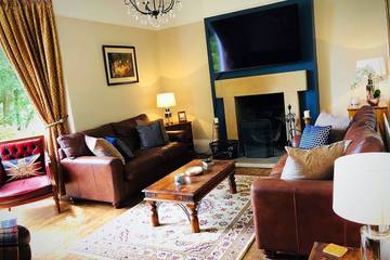Holiday Rental for 19 People in Matlock, Derbyshire, Photo 1
