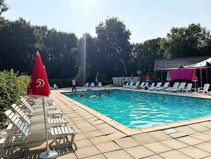 Mobil home pour 6 personnes dans Chateau De La Vigne