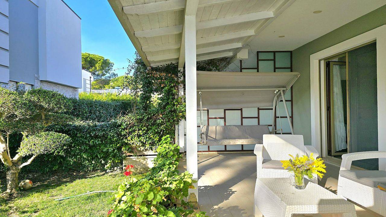 Villa voor 7 personen met tuin in Albanië