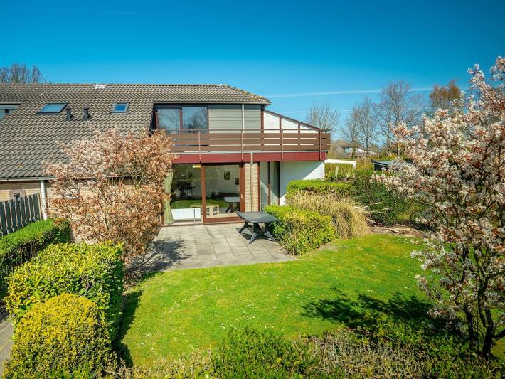 Ferienhaus für 4 Personen, mit Balkon und Terrasse sowie Garten in Brouwershaven