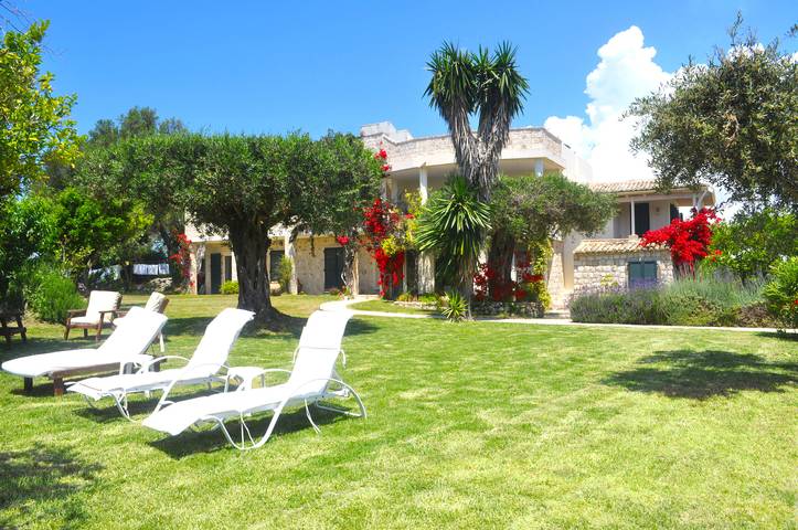 Glamping voor 2 personen, with tuin and uitzicht as well as uitzicht op zee in Griekenland