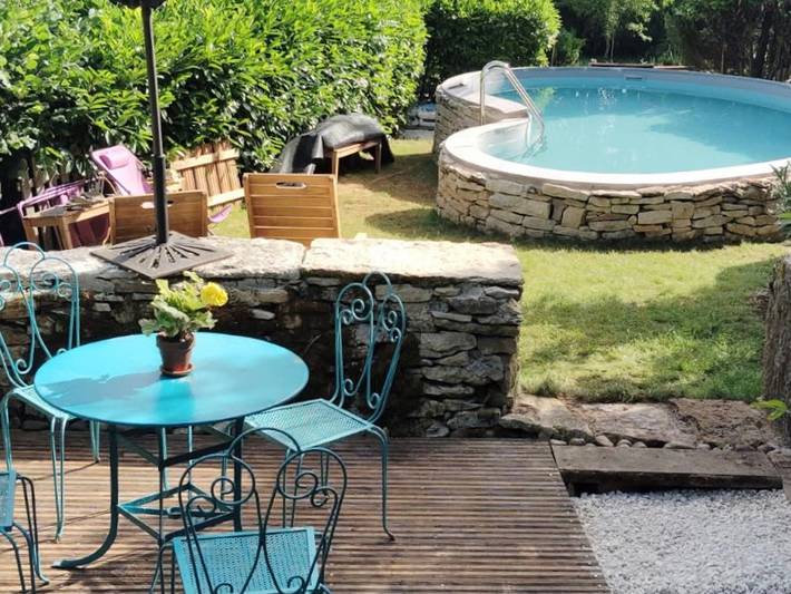 Charmante Ferienwohnung in Bierry-les-Belles-Fontaines in Bierry-les-Belles-Fontaines, Region Avallon