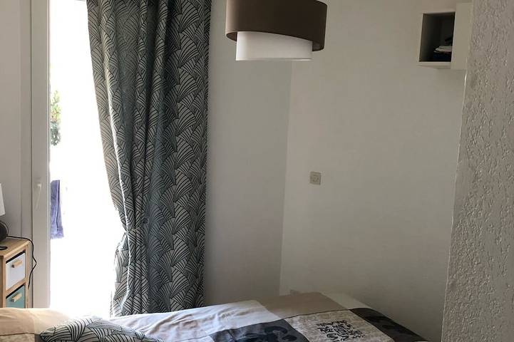 Ganze Wohnung, T2 beachfront apartment in Vias Plage, Vias