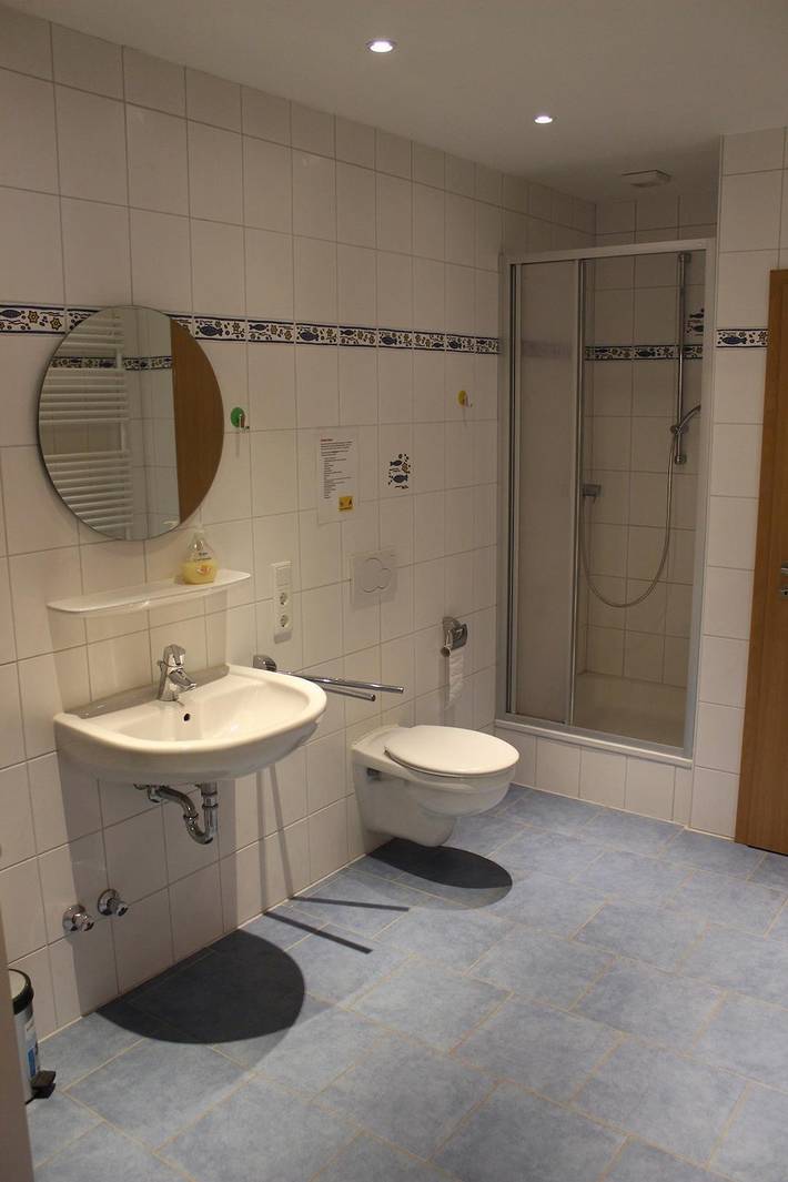 Ganze Ferienwohnung, Fewo 3, Dusche, Wc, 2 Schlafräume in Butjadingen, Wesermarsch