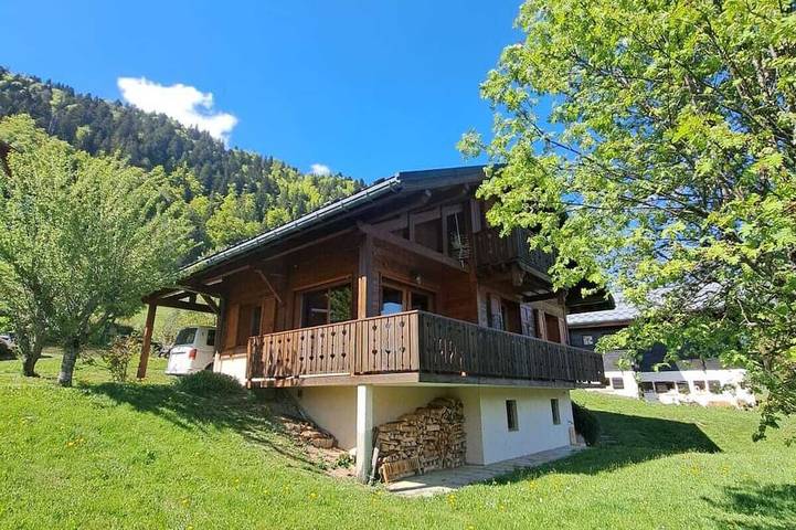 Chalet pour 10 personnes, avec balcon et jardin à Saint-Nicolas-la-Chapelle