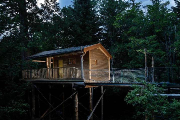 Hôtel pour 2 personnes, avec sauna et jacuzzi ainsi que jardin et piscine à Saint-Pierre-d'Argençon - 2