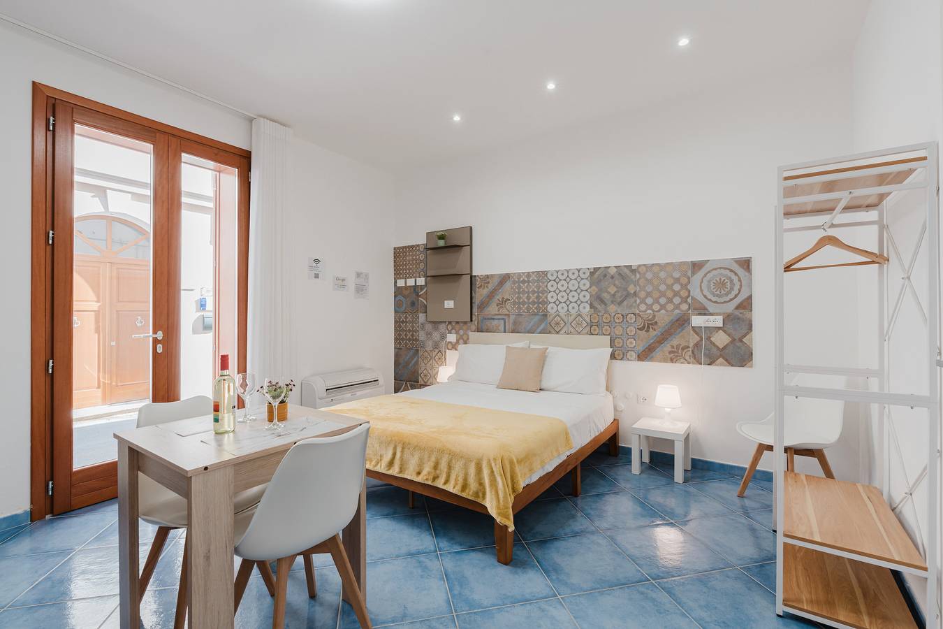 Estudio entero, Centro histórico - playa a pie - relax in Castellammare del Golfo, Provincia de Trapani