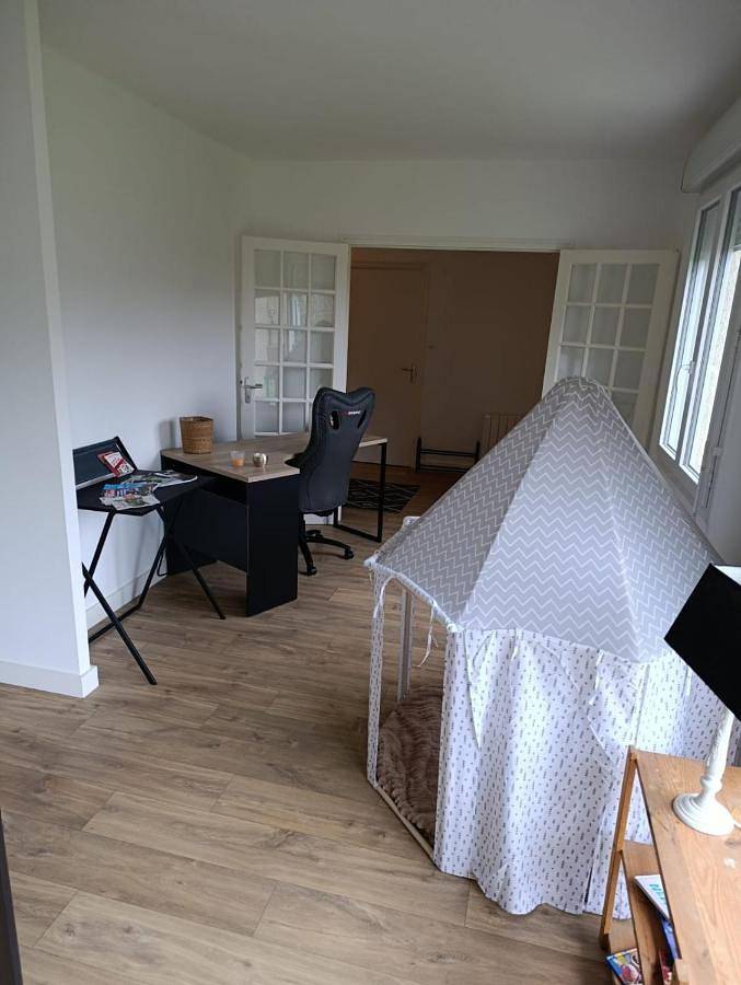 Location de vacances pour 6 personnes, avec terrasse à Plénée-Jugon - 4