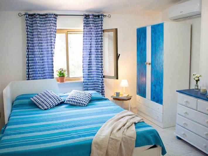 Gîte pour 5 personnes, avec vue ainsi que jardin et balcon à Santa Maria Navarrese - 4