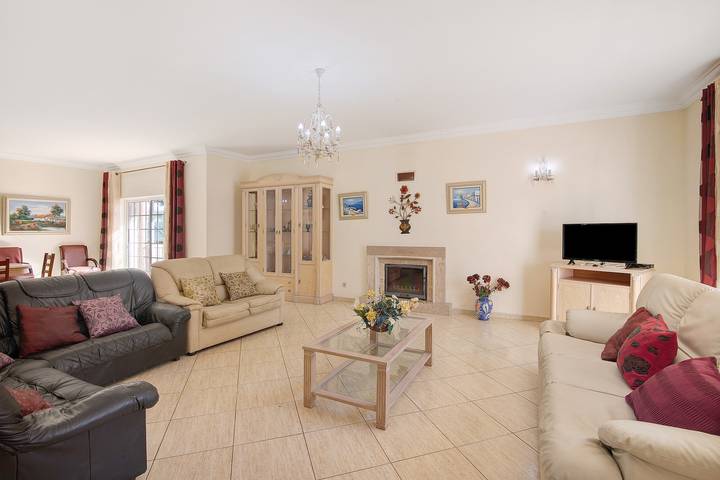 Chalet para 10 personas, con jardín además de piscina para niños y balcón en Algarve - 4