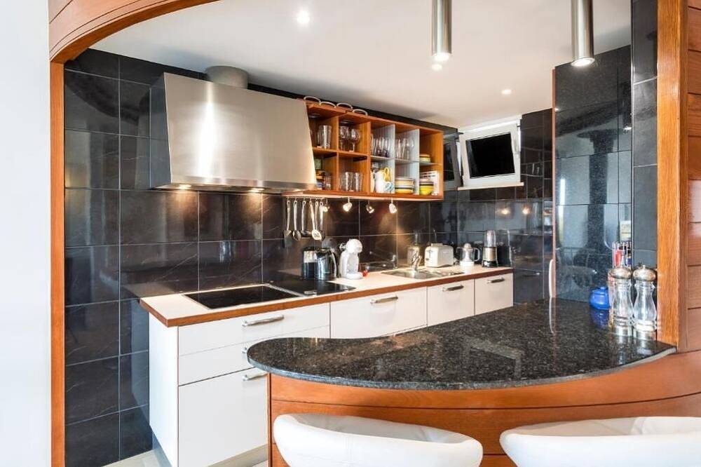 Apartment for 4 People in Quinta do Lago, Praia do Ancão