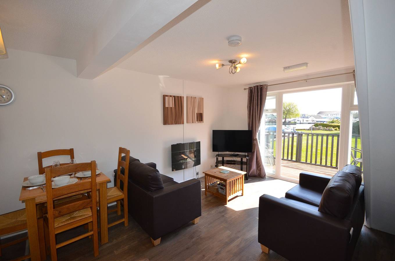 Holkham Cottage in Wroxham, The Broads