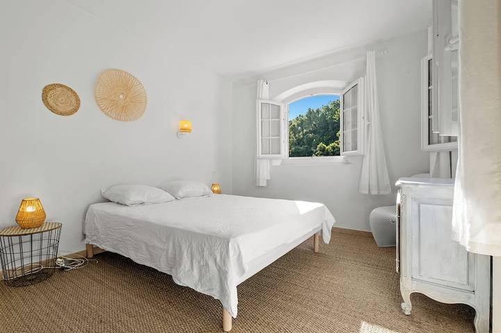Vacation home, 250 m from the beach in Théoule-sur-Mer, Massif de l'Esterel