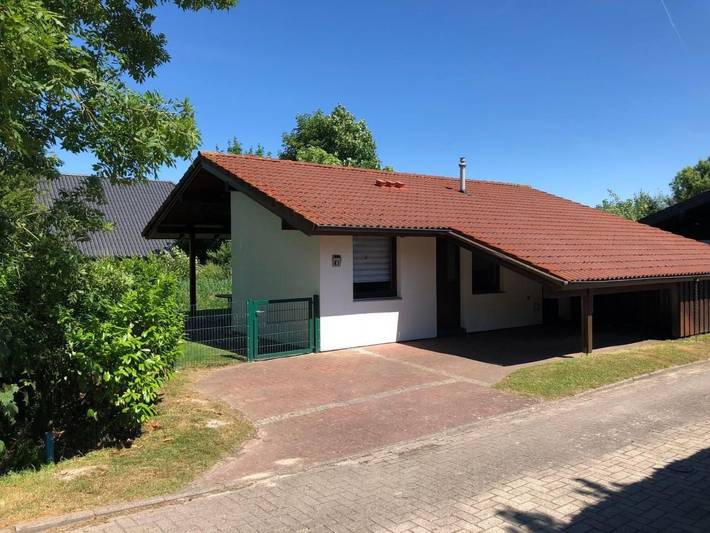 Ferienhaus für 5 Personen, mit Terrasse und Garten