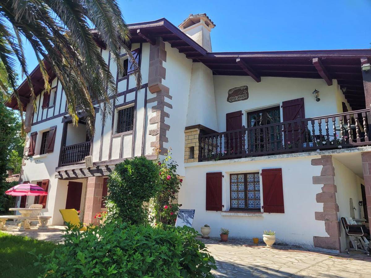 Appartement entier, Bel appartement T4 dans maison basque in Itxassou, Région de Bayonne