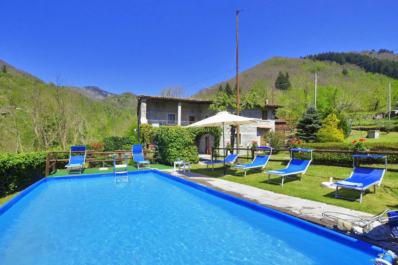 Casa Le Meriche in Castiglione di Garfagnana, Garfagnana