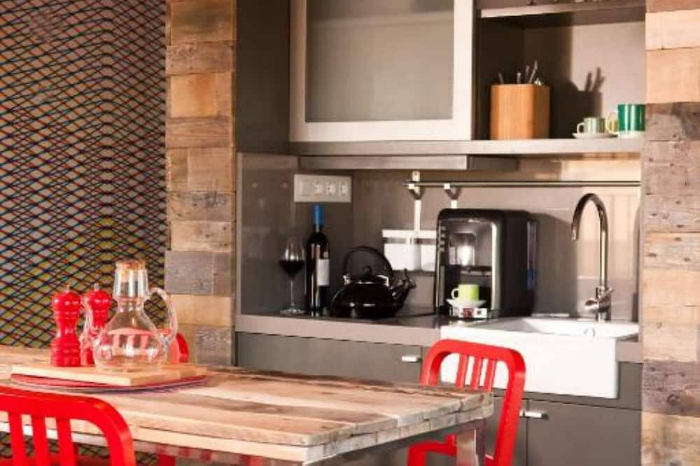 Ensuite rooms in Gràcia and near the Sagrada Familia! Perfect for big groups! in Barcelona Centre, Barcellona