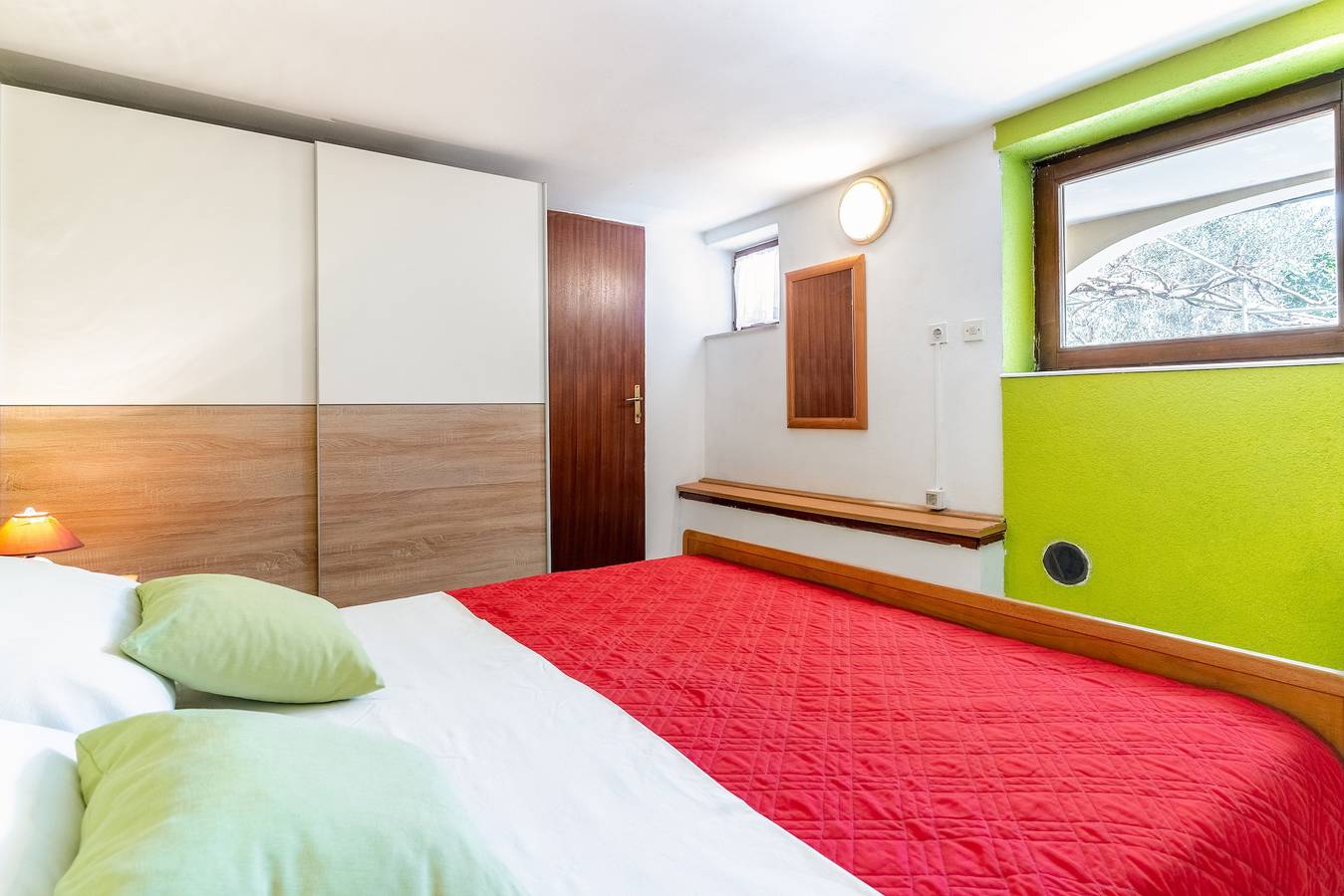 Ganze Wohnung, Studio Appartement mit Terrasse Mali Losinj, Losinj As-12551-a in Mali Lošinj, Lošinj (Kvarner Bucht)