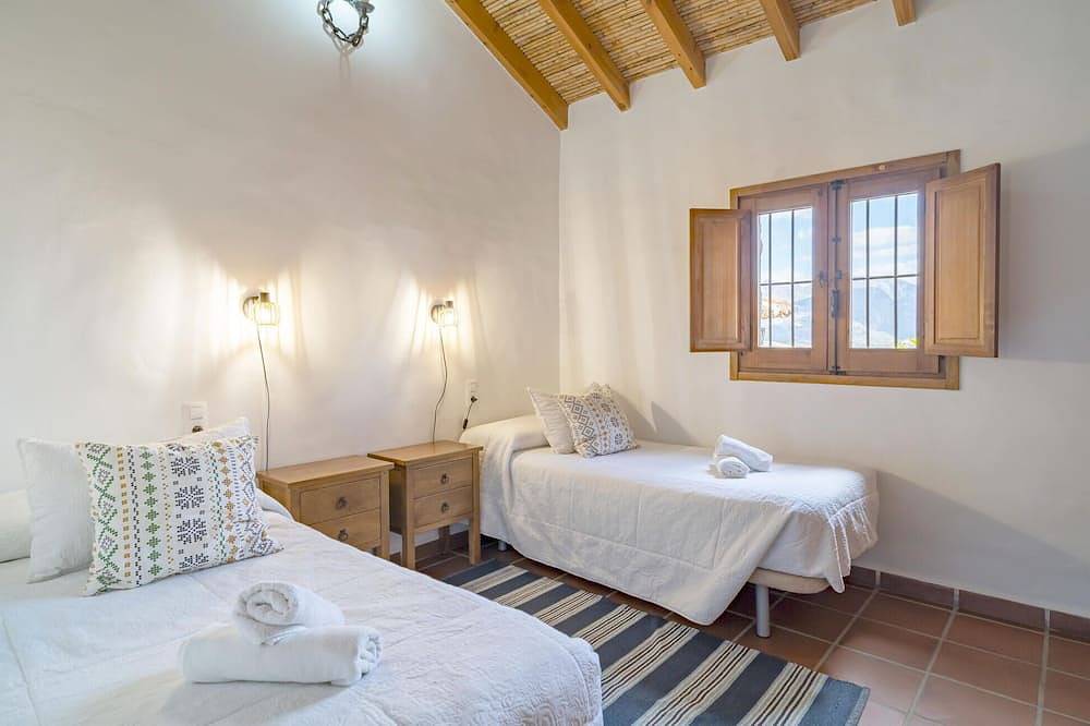 Lovely home in Algodonales in Algodonales, White Villages