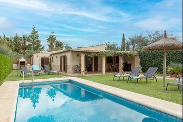 Holiday home in Pollença, Serra de Tramuntana für 6 
