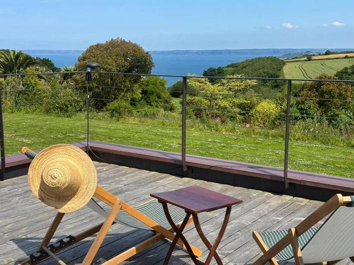 Location de vacances pour 10 personnes, avec terrasse et jardin à Guimaëc - 4