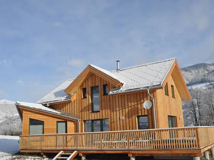 Chalet für 10 Personen, mit Whirlpool und Sauna sowie Garten und Terrasse in St. Georgen ob Murau