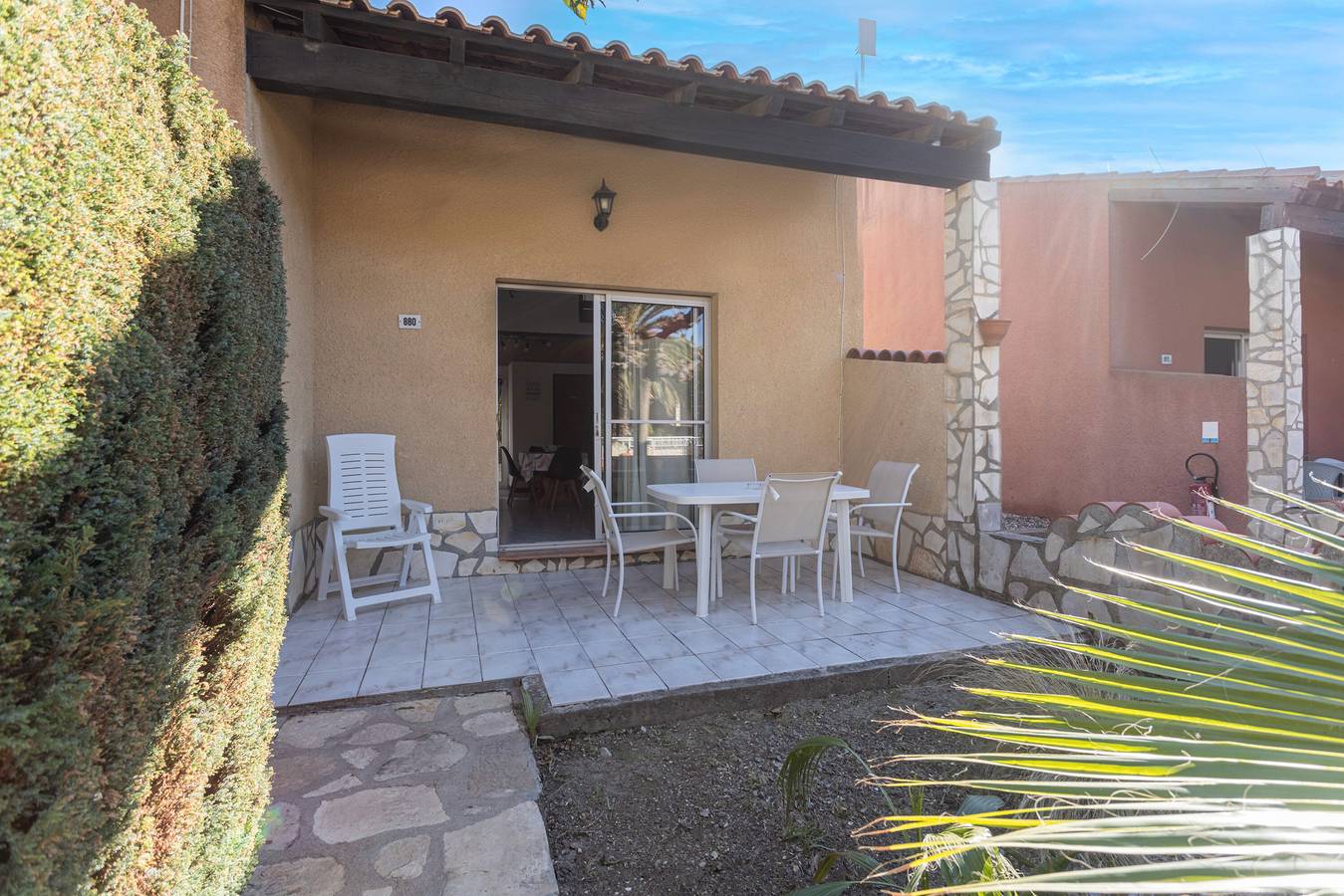 Ferienhaus 'La Capelle 4 Personen 880' mit Gemeinschaftspool, Wlan und Klimaanlage in Roquefort-des-Corbières, Narbonne und Umgebung