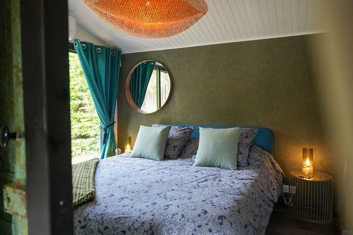 Gîte pour 4 personnes, avec jacuzzi et jardin à Prouilly - 3