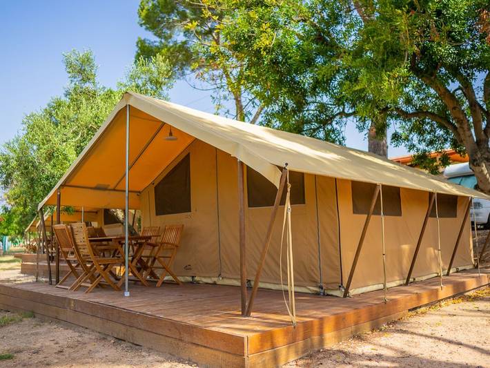 Camping für 4 Personen, mit Terrasse und Pool in Cambrils