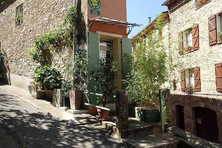 Location de vacances pour 2 personnes à Méounes-lès-Montrieux