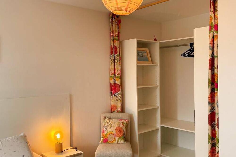 House with enclosed garden, pets allowed, near Loire Castles in Saint-Gervais-la-Forêt, Blois region