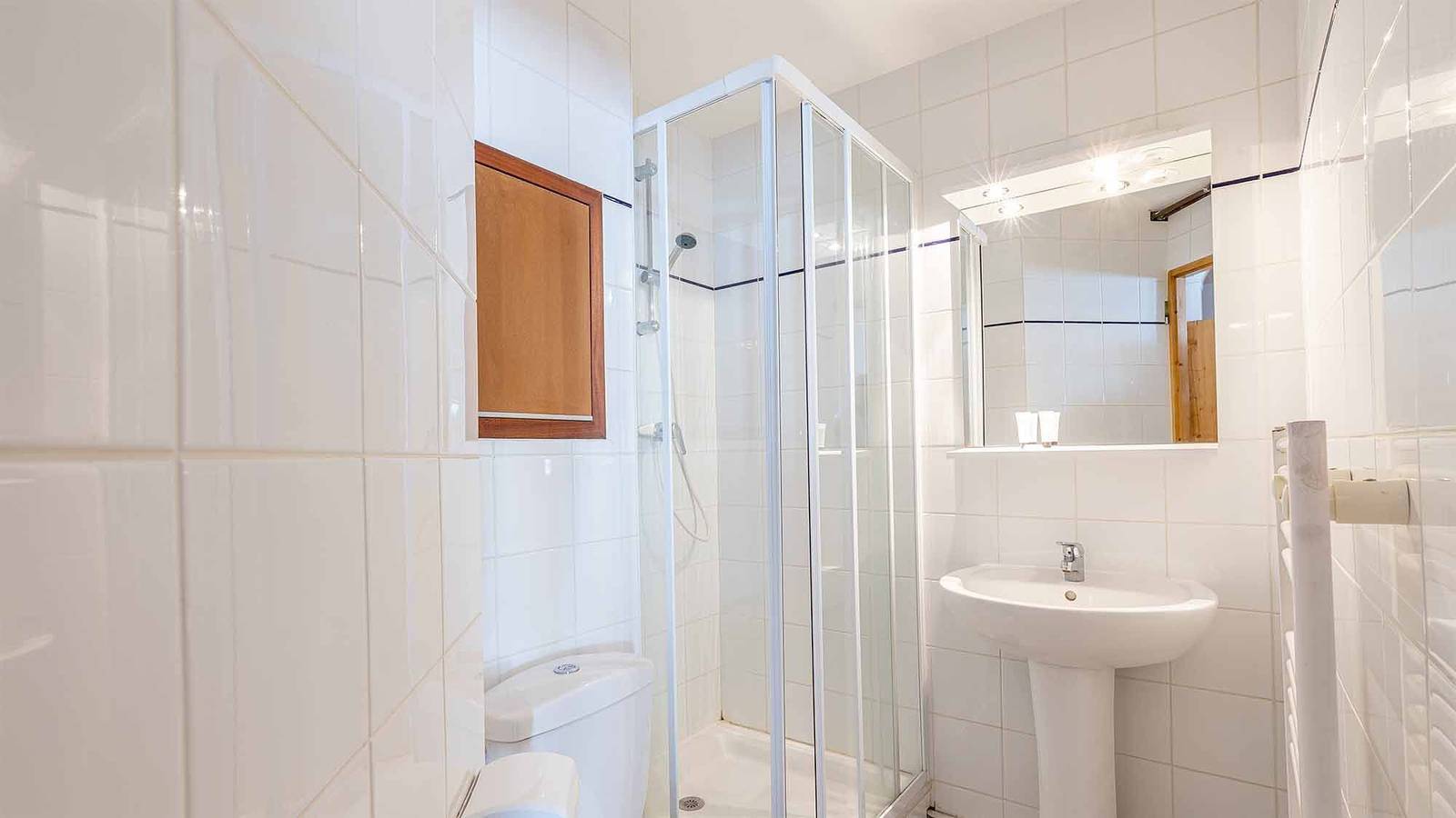 Entire apartment, Résidence Les Jardins de la Vanoise in Pralognan-la-Vanoise, Vanoise National Park