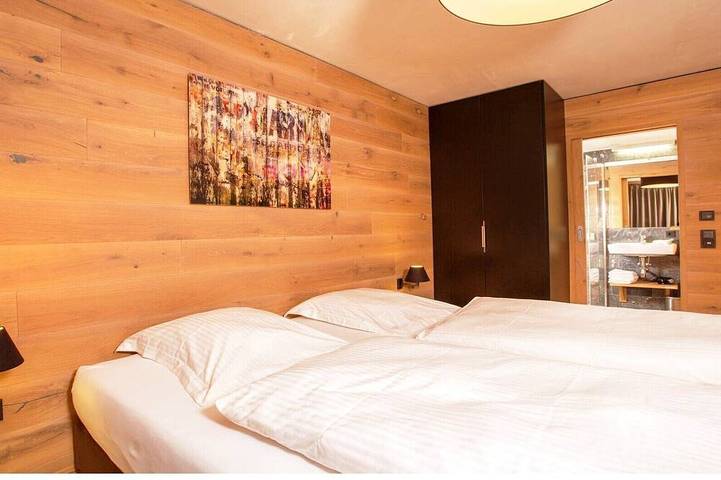 Chalet für 8 Personen, mit Sauna und Whirlpool sowie Garten in Bramberg am Wildkogel - 4