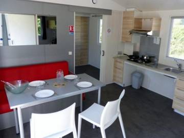 Bungalow für 4 Personen in Puget-Théniers, Seealpen, Bild 2