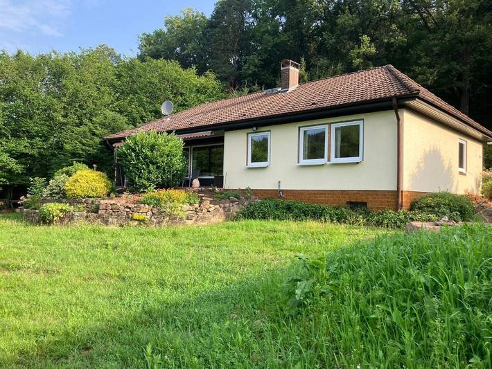 Ferienhaus für 6 Personen, mit Terrasse und Garten sowie Ausblick im Odenwald
