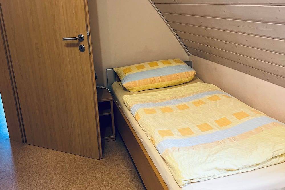 Ganze Wohnung, Ferienwohnung (1.Og) am Ferienhof an der Stadtmauer Merkendorf in Merkendorf, Fränkisches Seenland