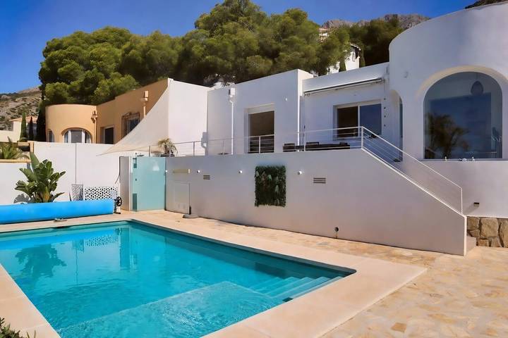 Villa pour 4 personnes, avec piscine, animaux acceptés à Altea - 2