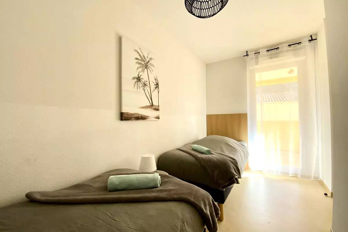 Appartement entier, Appartements pour 6 Personnes in Avène, Région de Lodève