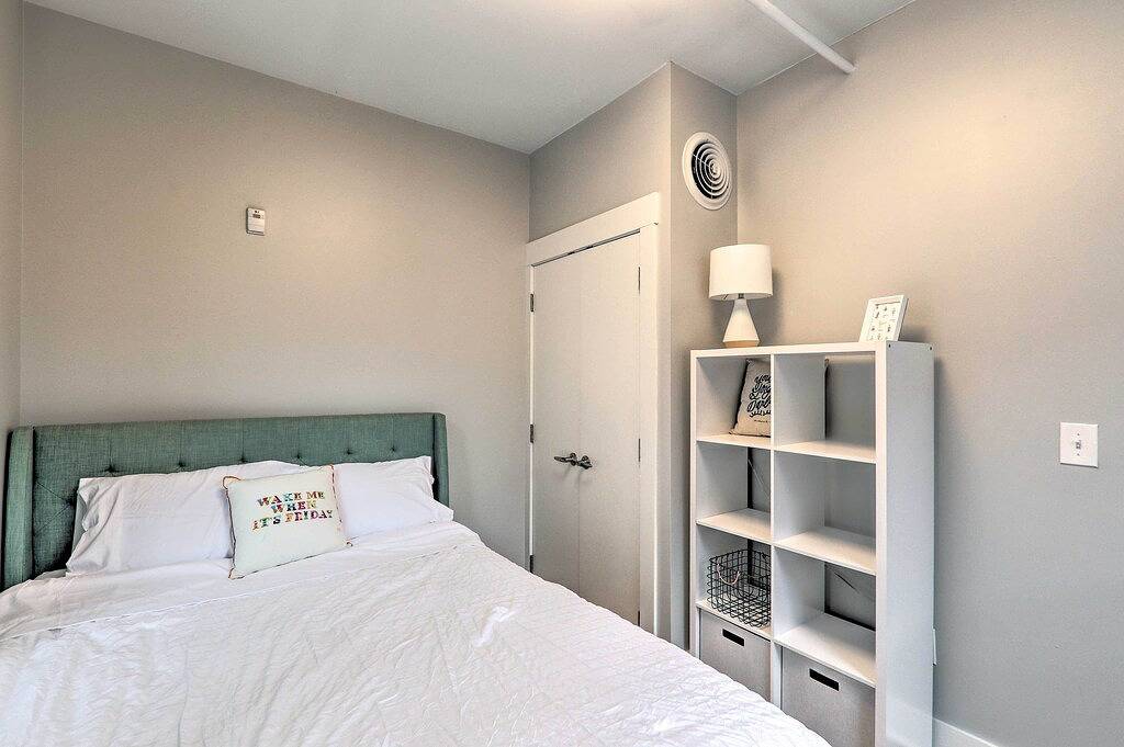 Ganze Wohnung, 'The Republic Retreat' Walk to Washington Park! in Cincinnati, Hamilton County (OH)