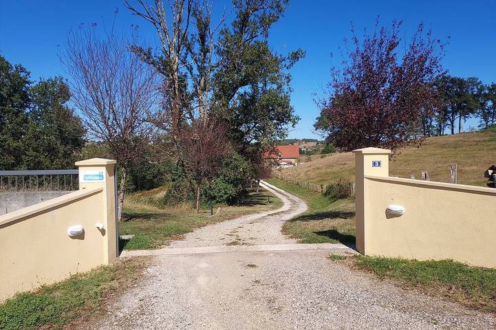 Location de vacances pour 10 personnes à Saint-Pantaléon-de-Larche