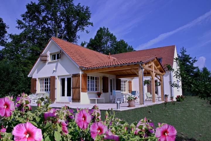 Maison de vacances 'Villa La Besse' avec Wi-Fi in Peyzac-le-Moustier, Périgord Noir