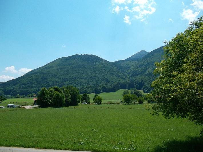 Gîte pour 4 personnes, avec jardin dans Rottau - 3