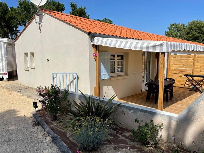 Gîte pour 3 personnes, avec piscine et bassin pour enfant à Saint-Hilaire-de-Riez - 2