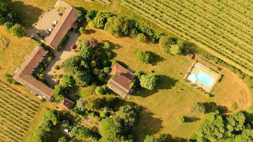 Maison de vacances pour 5 personnes, avec vue et jardin ainsi que bassin pour enfant et piscine, adapté aux familles
