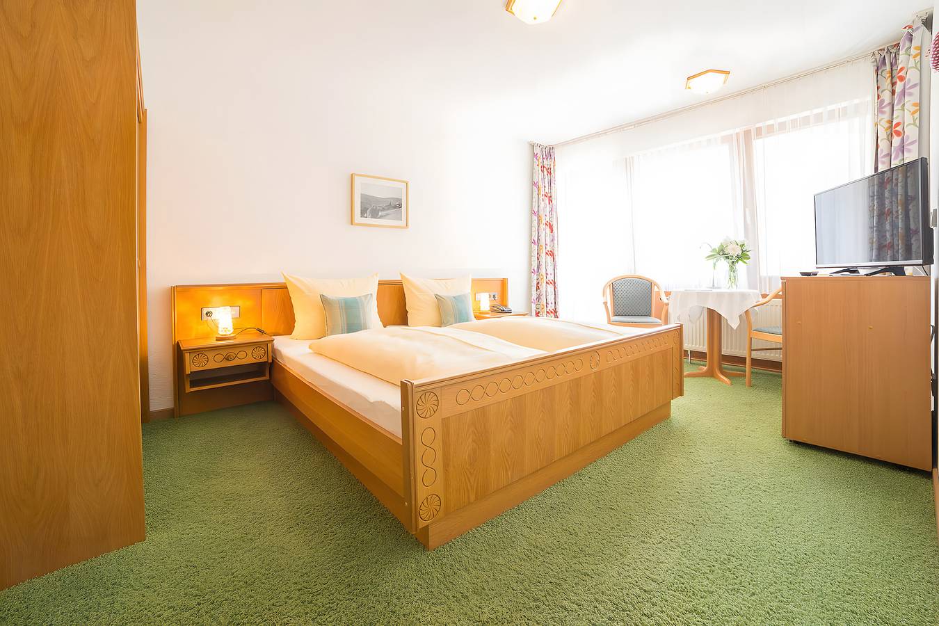 Room 'Double Room' with Mountain View, Private Terrace and Wi-Fi in Suedlicher Schwarzwald, Todtnau