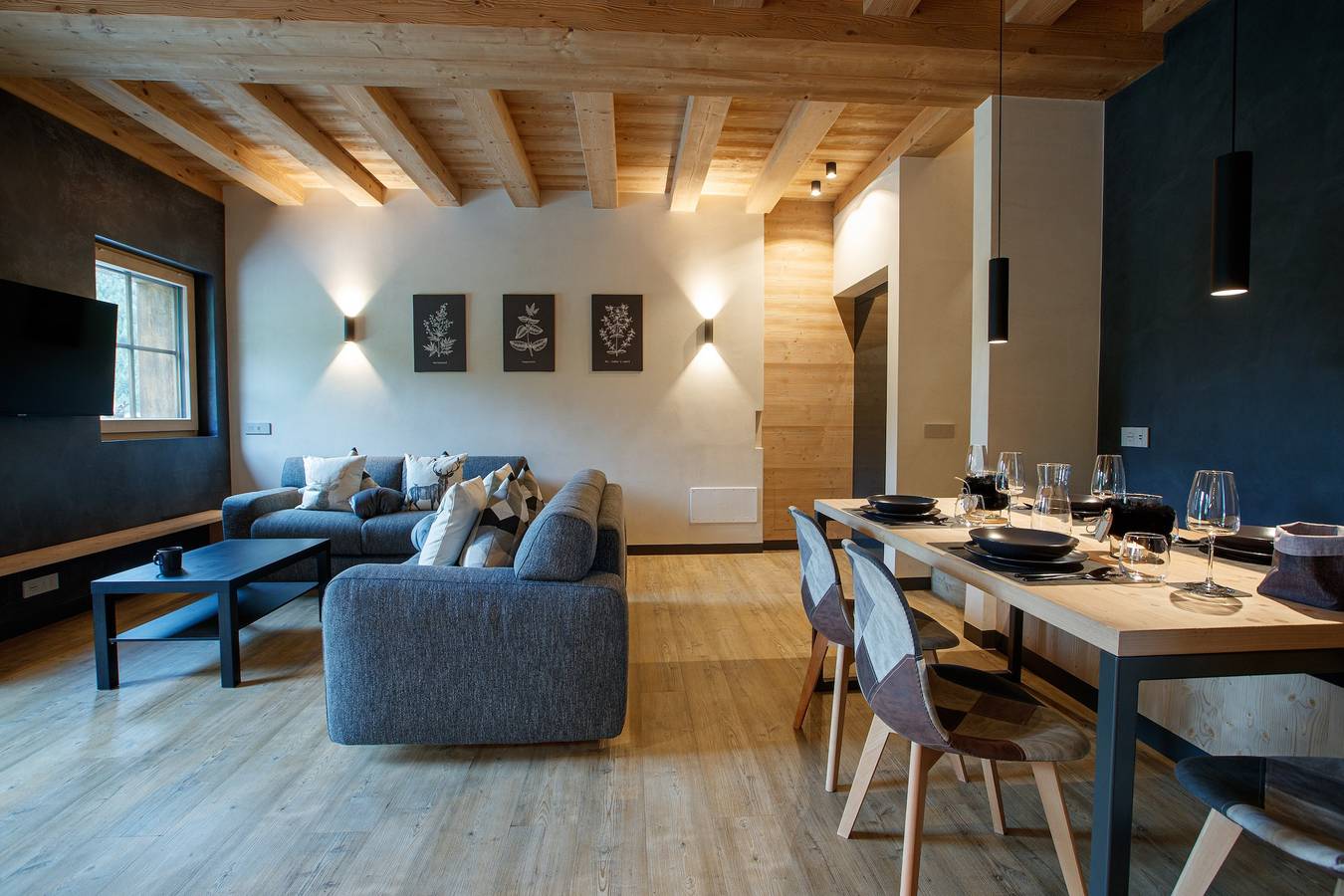 Chalet 'Ice Villa Genf' con vista sulle montagne, giardino in comune e Wi-Fi in Livigno (Borgo), Livigno