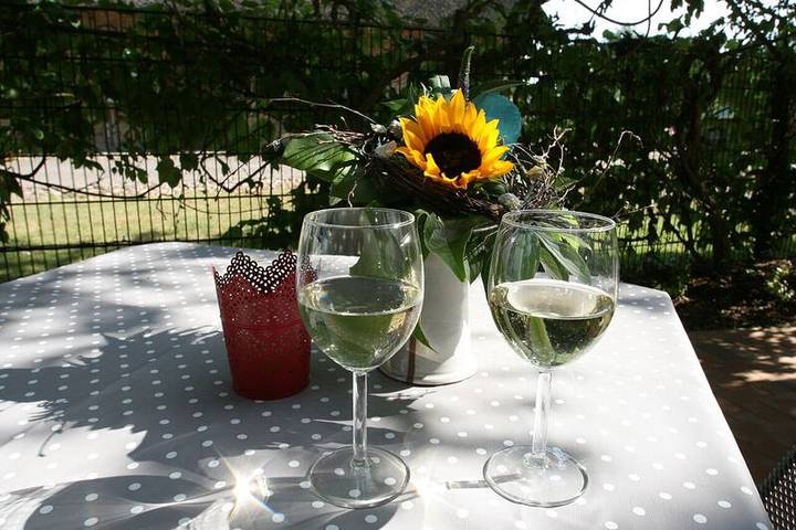 Ferienwohnung für 4 Personen, mit Terrasse und Garten in Lichtenhagen