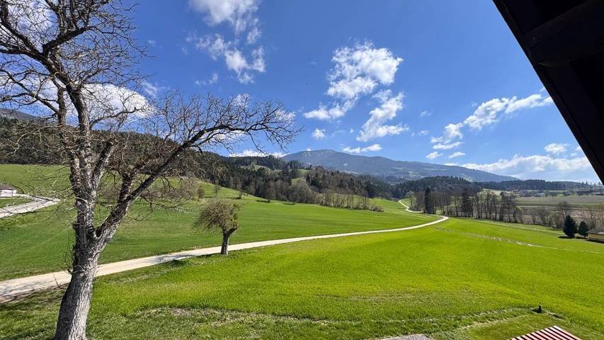 Ferienwohnung für 5 Personen, mit Garten und Ausblick in Lavanttal